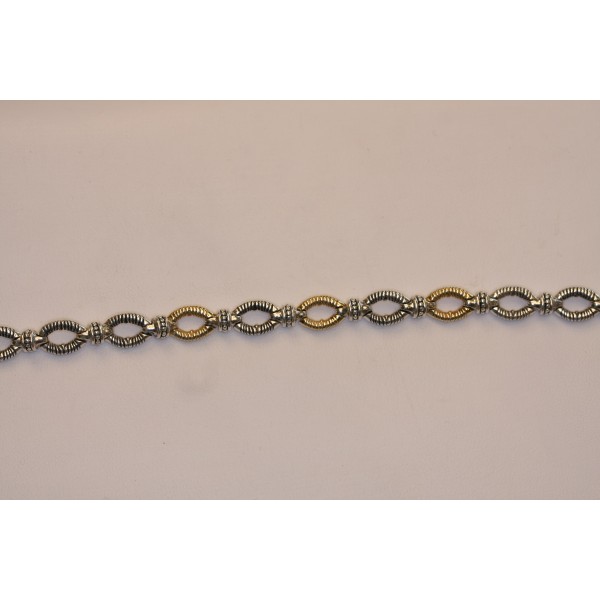 gold and silver textured link necklace